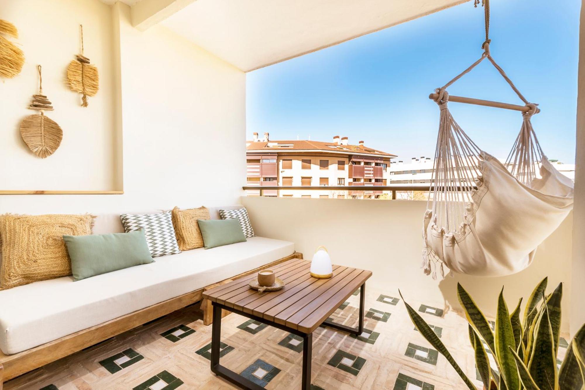 K-Sense By Nuka Homes Platja de Larenal Экстерьер фото
